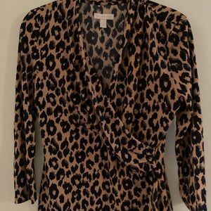 Blouse figure flattering style